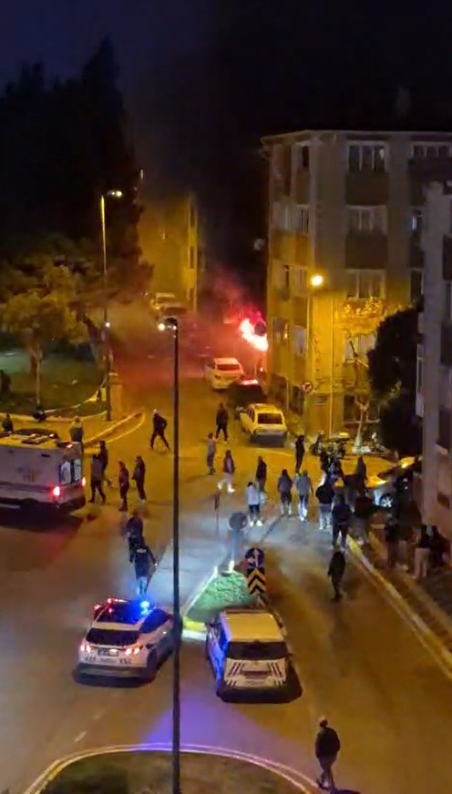 Doğalgaz patlamasında ortalık savaş alanına döndü! 6 kişi yaralandı - Resim : 3