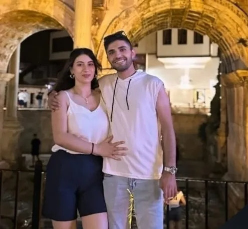 Katliam gibi kaza: Uzman çavuş, eşi ve 8 aylık bebekleri hayatını kaybetti - Resim : 2