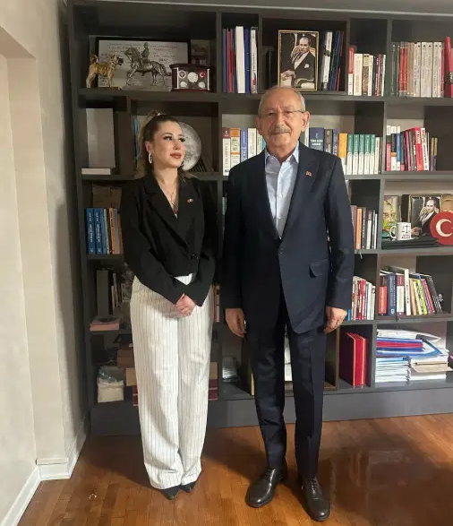 Kamuoyu geçit vermedi, Kılıçdaroğlu skandal atamadan geri adım attı - Resim : 2