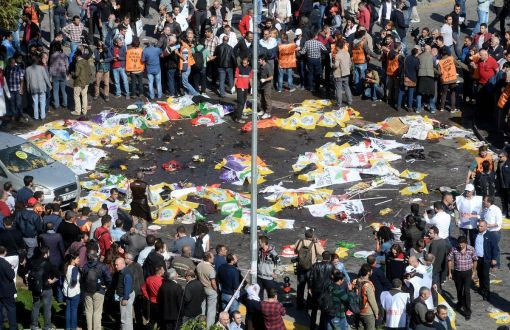 10 Ekim Gar Katliamı için sessiz yürüyüş: Özel ve Hatimoğulları katıldı - Resim : 1