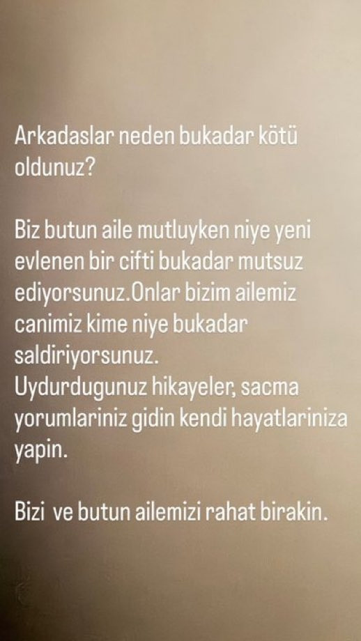 Burak Özçivit o yorumlara dayanamadı! 'Bizi ve bütün ailemizi rahat bırakın" - Fotoğraf: 8
