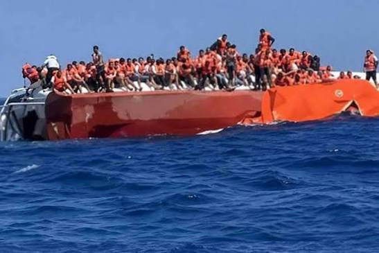Kıbrıs'ta 27 kişinin öldüğü gemi faciası: Batacağı biliniyordu, kara kutu kapatıldı - Resim : 1