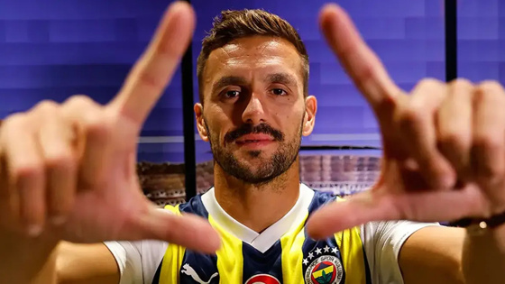 Dusan Tadic geri dönüyor