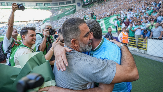 Arda Turan Bursaspor'a takıldı: Hayran kaldı