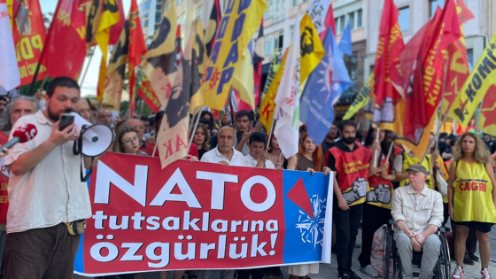 NATO tutukluları için eylem yapıldı: Kimsenin ses çıkaramayacağı durum yaratamadılar