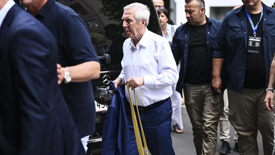 Aziz Yıldırım kalmasını istemişti: Gece yarısı açıklandı