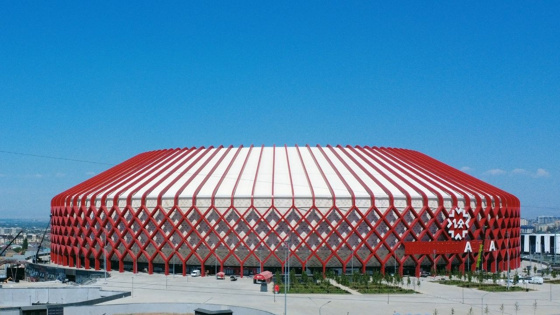 51 bin kişilik keçe çadırı gibi devasa stat yaptılar