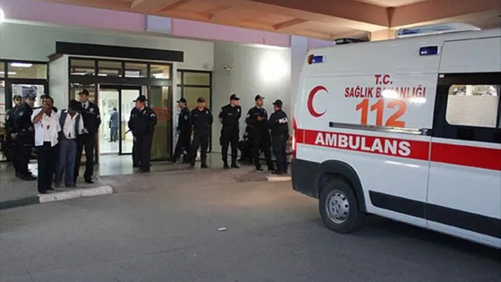Kars'ta aileler birbirine girdi: Köy savaş alanına döndü