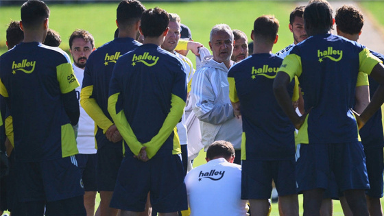 Fenerbahçe'de puan kayıpları sonrası karar çıktı: İsmail Kartal'dan sürpriz değişiklik