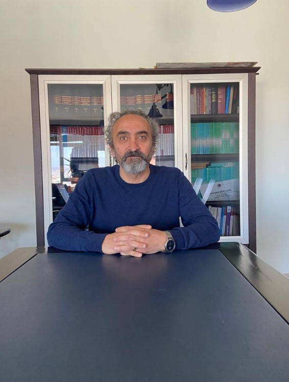 sahin-aybek.jpg