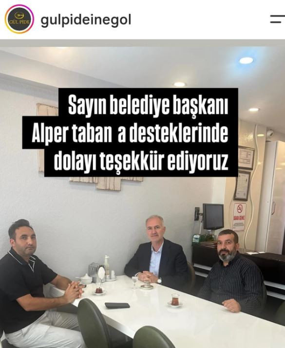 AKP'li Belediye Başkanı'ndan Bakanlığın ifşa ettiği pideciye destek ziyareti - Resim : 1
