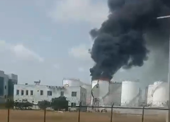 Son dakika | Mersin'de benzin tankı patladı! 1 ölü - Resim : 1