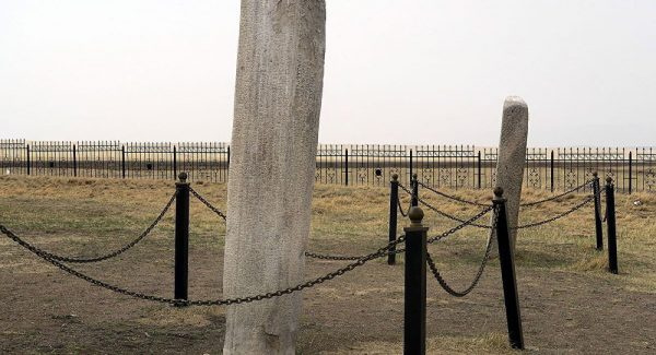 Eski Türk bilge veziri Tonyukuk'un mezarı Moğalistan'da bulundu iddası - Resim : 1