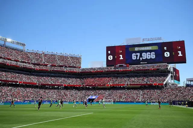 FIFA yüzünden Dünya Kupası Stadı'nın adı değişti - Resim : 2