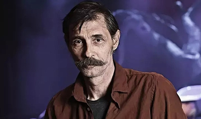erdal-besikcioglu-siyasete-atildi-o-partiden-belediye-baskan-adayi-oldu-8782.jpg