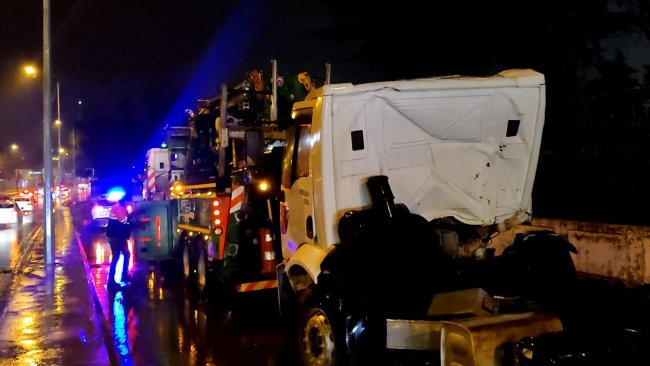 istanbul-bakirkoydeki-ayni-ust-gecide-y-480599-142119.jpg