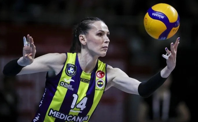 Eda Erdem'den Beşiktaş itirafı: Fenerbahçe bağını açıkladı - Fotoğraf: 15