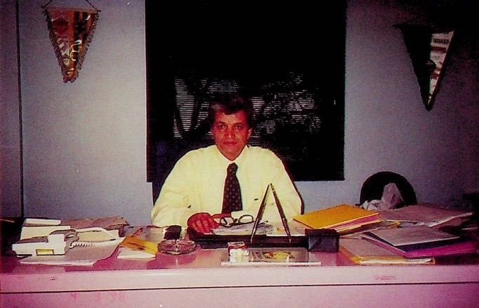 Aziz Yıldırım'a acı haber: En yakınlarından biriydi - Resim : 1