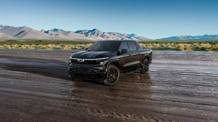 Fizik kuralları yeniden yazılıyor: Uçak durduran SUV’lar geliyor! - Fotoğraf: 4