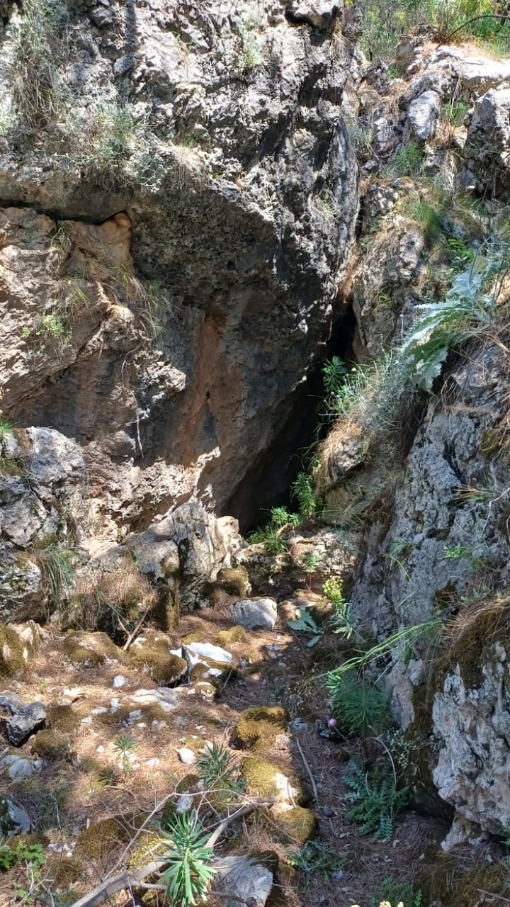 Antalya'da kimsenin bilmediği yeni bir mağara keşfedildi: Büyük risk altında! - Resim : 4