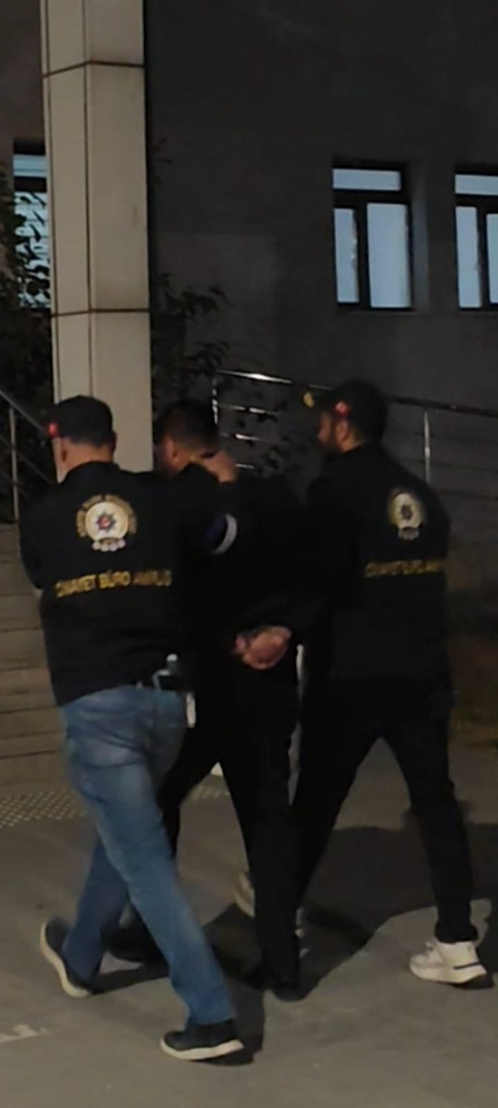 Vanlı Kara Haydar'ın fenomen eşinden dikkat çeken karar! - Resim : 1