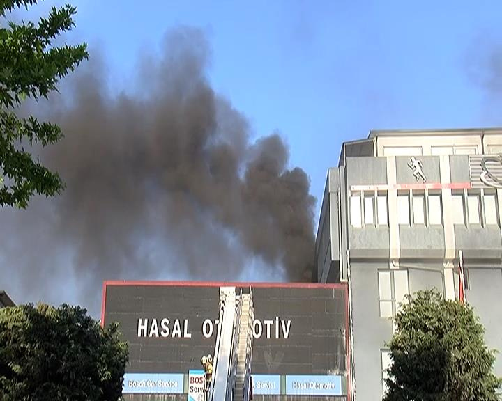 istanbul-bagcilarda-fabrika-yangini-700382-207357.jpg