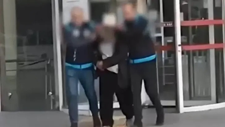 Yaşlı çifti cami çıkışında öldürdü! Cinayeti at izi çözdü - Resim : 2