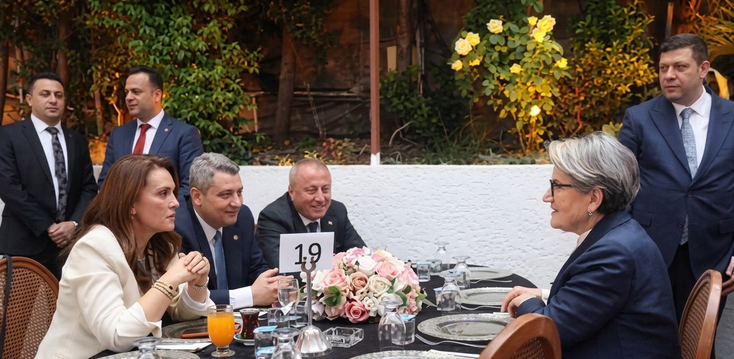 Son dakika | İYİ Parti'den istifa eden vekil AKP'ye katıldı - Resim : 2