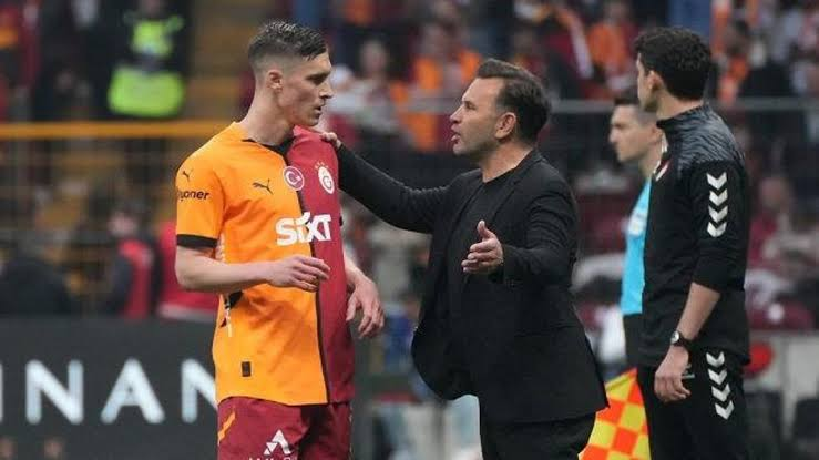 Dursun Özbek'in istediği futbolcuyu açıkladı: 100 kişiye söz verilmiş - Fotoğraf: 5
