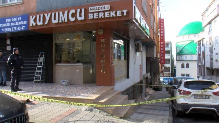 Kuyumcuyu Soymaya Çalışanlara Meydan Dayağı