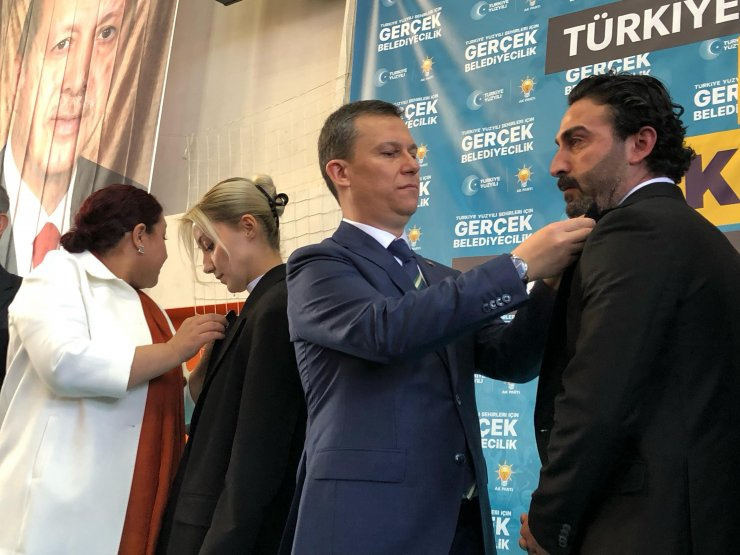 Gelecek Partisi'nde Deprem: 1025 Kişi İstifa Etti!