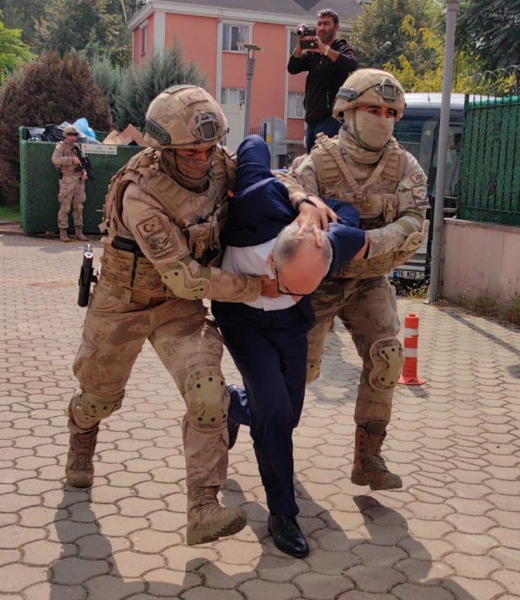 FLAŞ HABER! Terkinler çetesi operasyonunda tutuklanan kamu görevlisi, cezaevinde intihar etti