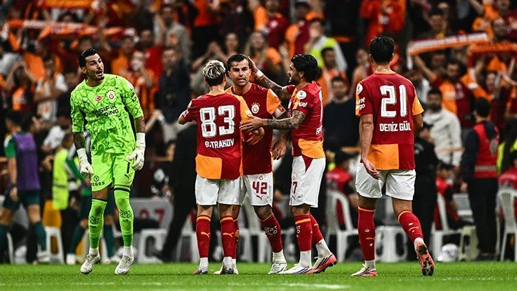 Dursun Özbek'in "Çok gizli" operasyonu sızdı: Galatasaray'ın transfer bombası patladı! - Fotoğraf: 5