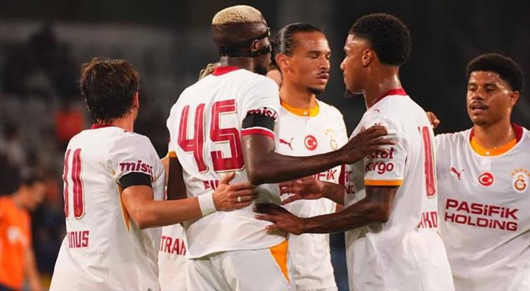 Okan Buruk'tan ayrılık kararı: İşte Galatasaray'ın yeni teknik direktör adayı - Fotoğraf: 4