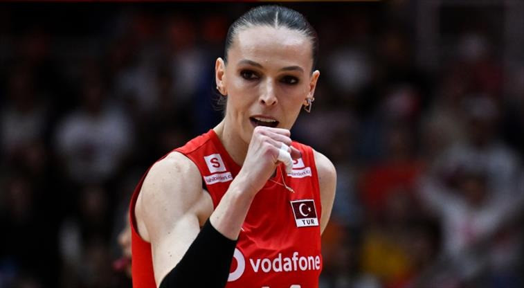 Eda Erdem'den Beşiktaş itirafı: Fenerbahçe bağını açıkladı - Fotoğraf: 14