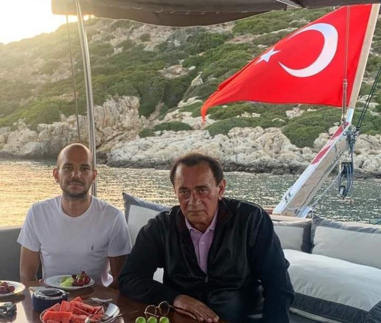Kemal Çağlar Temel cinayetinde ‘Haşhaşiler’ çıktı: 5 kişiye ağırlaştırılmış müebbet verildi - Resim : 1