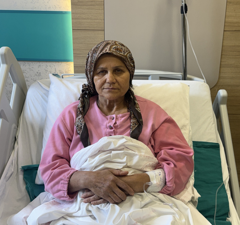 Şifalı diye sürdü cayır cayır yandı! Bilmediği ot daha da beter etti - Resim : 3