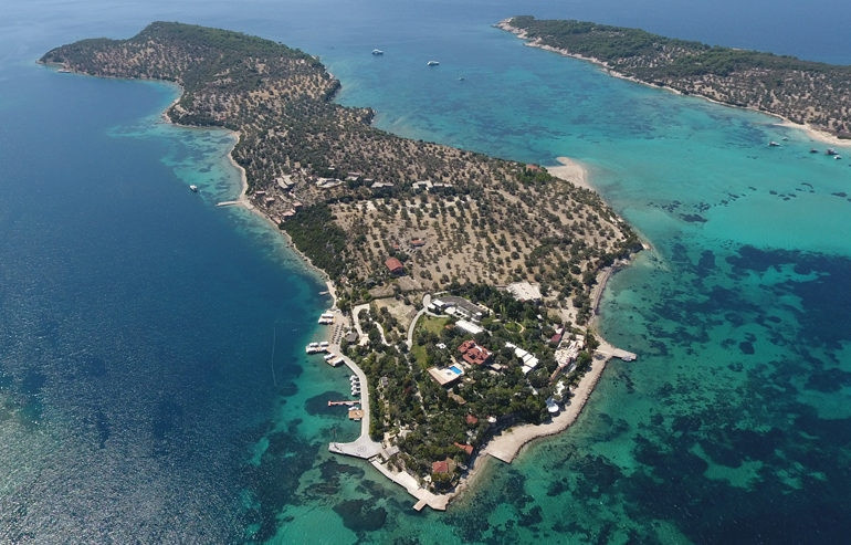 Ege'nin cennet adası Süleymancıların tapulu malı çıktı - Resim : 1