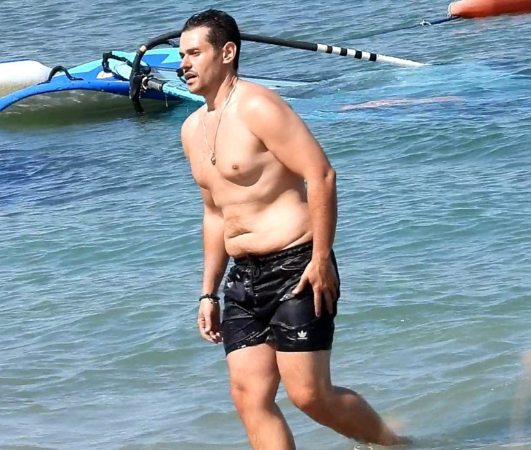 Ünlü şarkıcı o fotoğraf çıktığından beri aç geziyor - Fotoğraf: 4