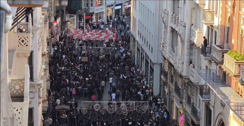 BEYOĞLU'NDA YÜRÜYÜŞ BAŞLADI