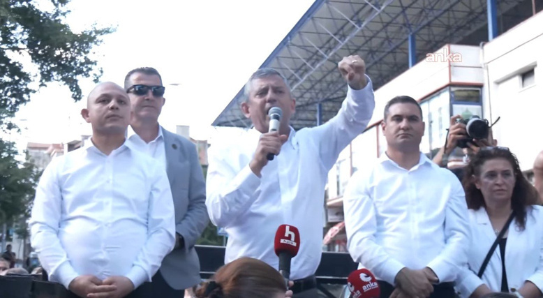 ATATÜRK'ÜN PARTİSİNİN KURTARMA UMUTLARINA DARBE YAPILMIŞTIR"