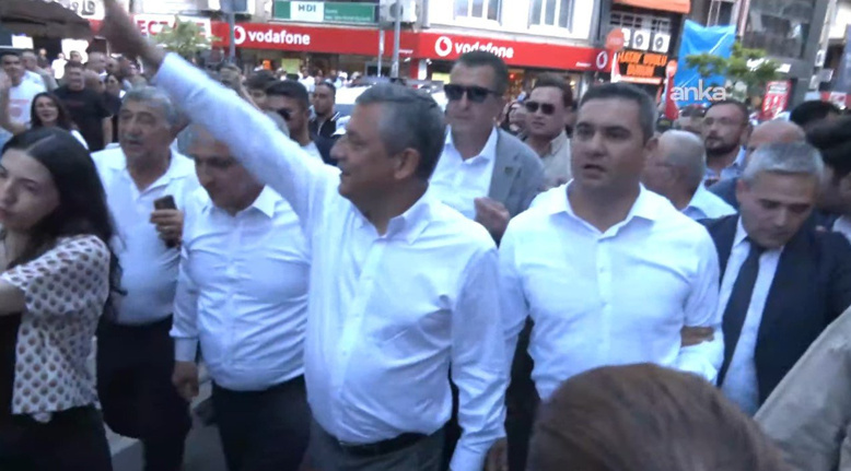 "EKİNLERİ SATTIM, BİR RÖMORK BUĞDAY PARASINI SANA VERECEĞİM"