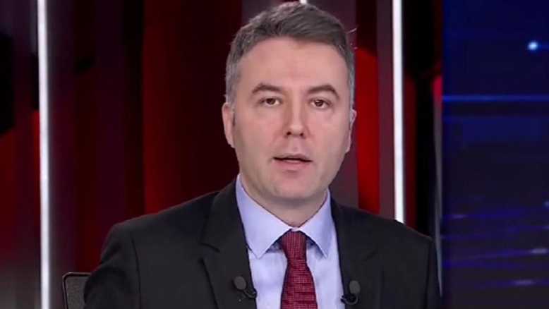 MEHMET AKİF ERSOY KÜRSÜDE: BİRAZ HEYECANLIYIM