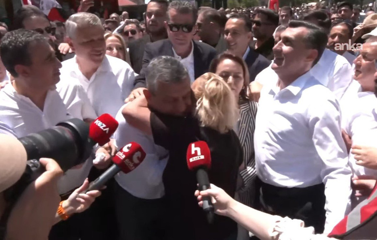 "KAVUŞTUM..."