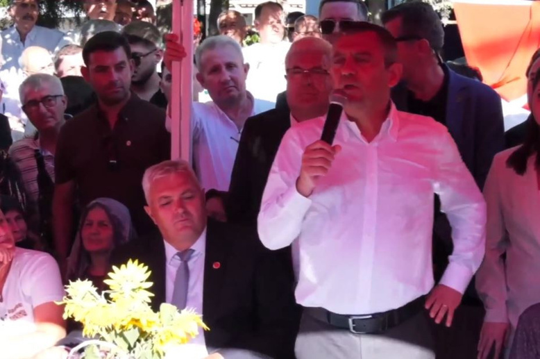 "ÇİFTÇİ ÜRÜNÜNÜ UCUZA SATMAK ZORUNDA KALIYOR"