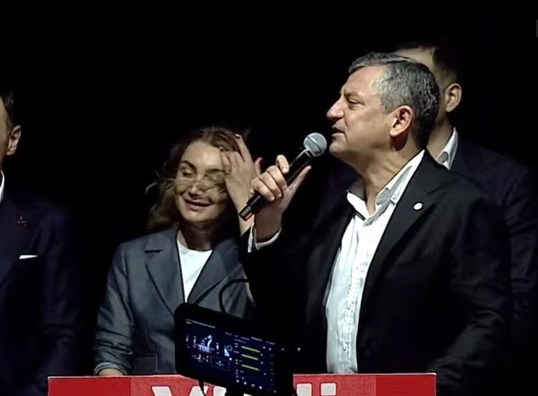 ÖZGÜR ÖZEL'DEN ÇARPICI AÇIKLAMALAR