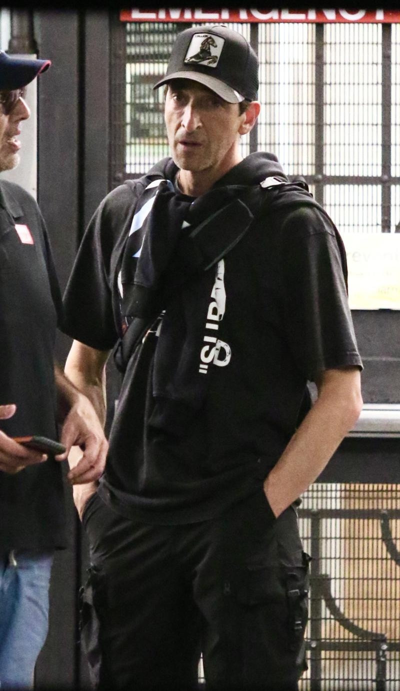Hollywood’un ünlü oyuncusu metroda ortaya çıktı! Görenler şaşkına döndü - Fotoğraf: 6