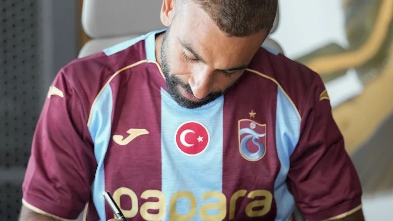 Salah'ı Trabzon'da şoke eden olay: İngilizler "Şaşkınlıktan sakalını yoldu" diyerek açıkladı - Fotoğraf: 12
