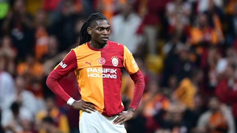 Okan Buruk sıcağı sıcağına Galatasaraylılara kötü haberi verdi: Onları kullanamayacağız! - Fotoğraf: 4