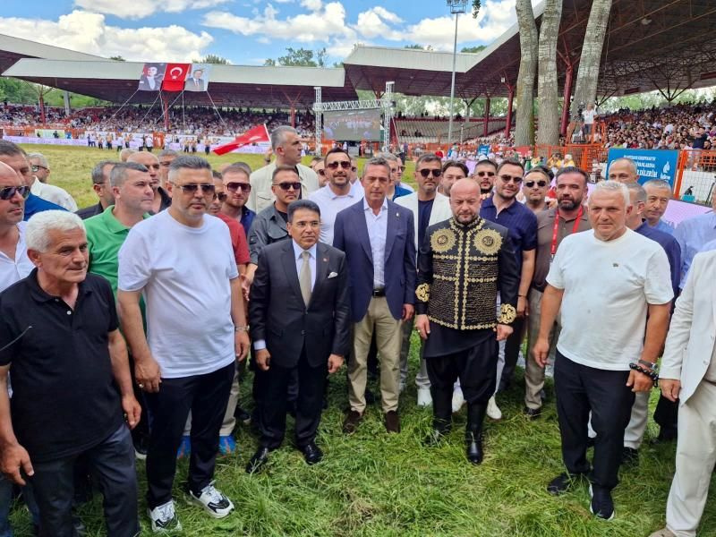 Ali Koç'un yanında 46 milyon lirayı verdi: İhaleyi kazandı - Fotoğraf: 4
